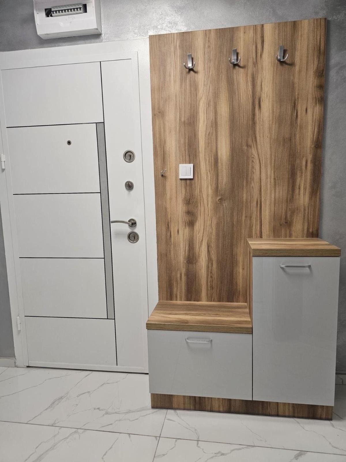 Apartment Bohemi With Free Parking Burgas Esterno foto